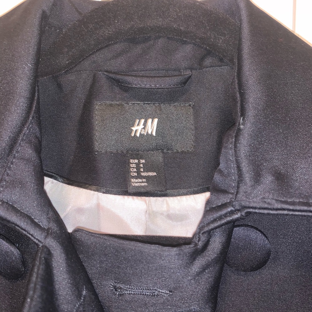 Coat - Picture 2 of 4
